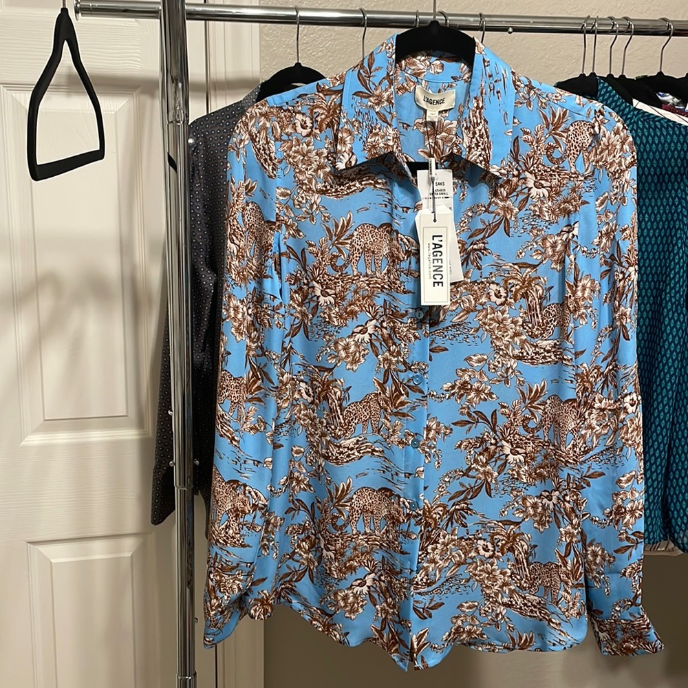 L'AGENCE
Nina Tiger Print Silk Blouse, size XS